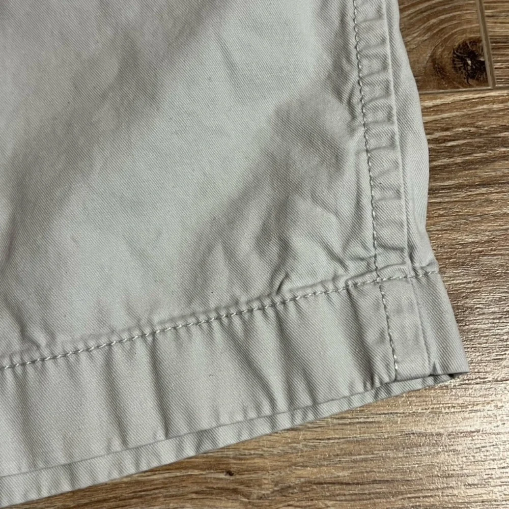 Tommy Hilfiger Denim Shorts Buttoned Back Pockets - Picture 11 of 11